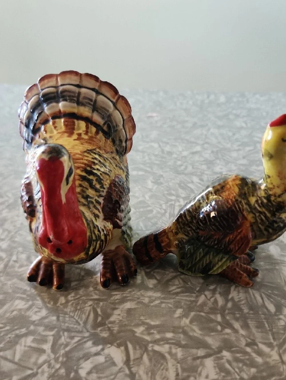 Source Unknown Ceramic Turkey Salt and Pepper Shakers - Red, Yellow, Brown